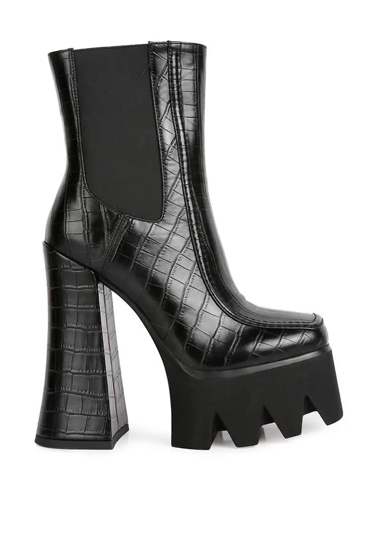 Bold Platform Chunky Chelsea Ankle Boots for Elevated Style