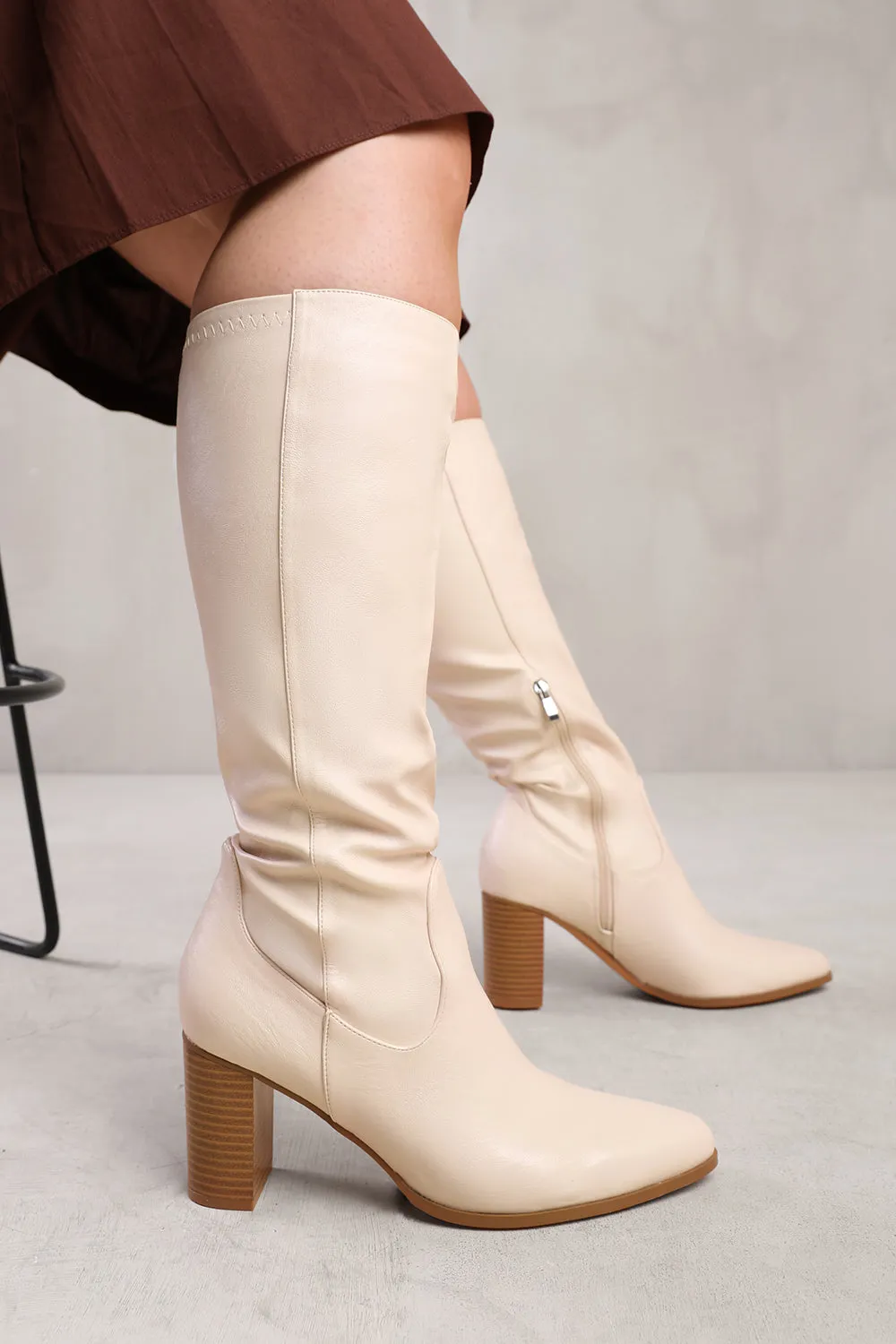 HAWTHORN STRETCH WIDE CALF BLOCK HEEL KNEE HIGH BOOTS WITH STITCH DETAIL IN WIDE E FIT IN CREAM FAUX LEATHER