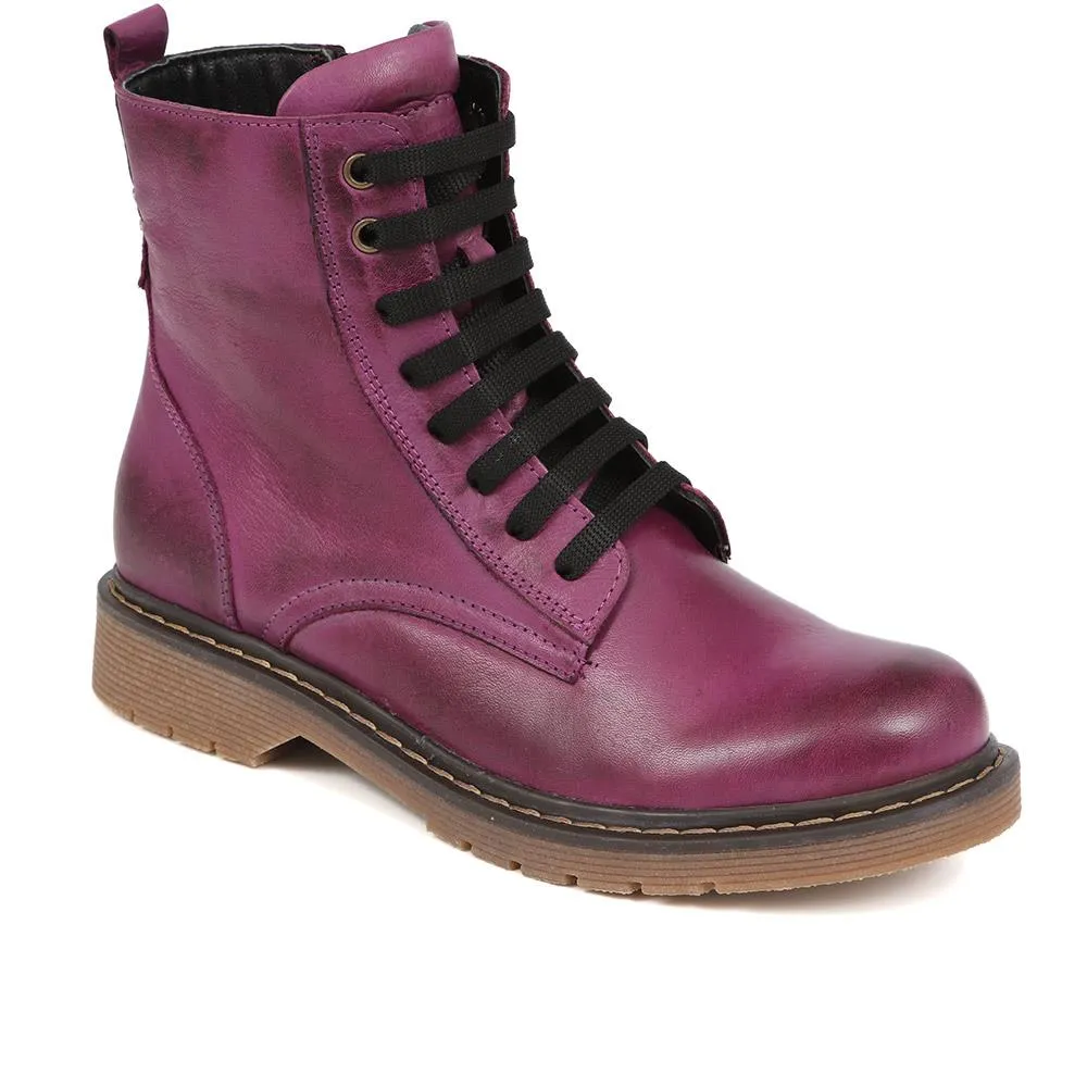 Leather Lace-Up Boots - BELYNR40001 / 326 190