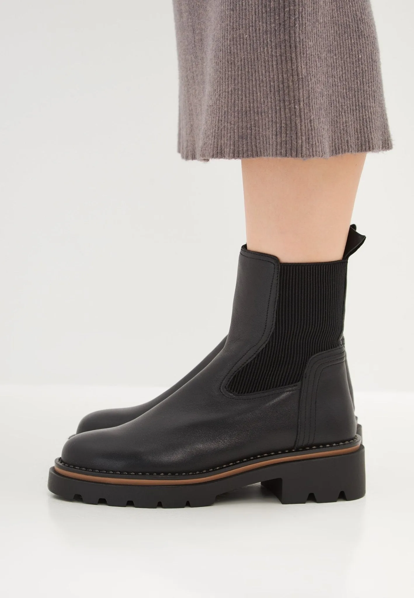 Platform Classic Ankle Boots - Black