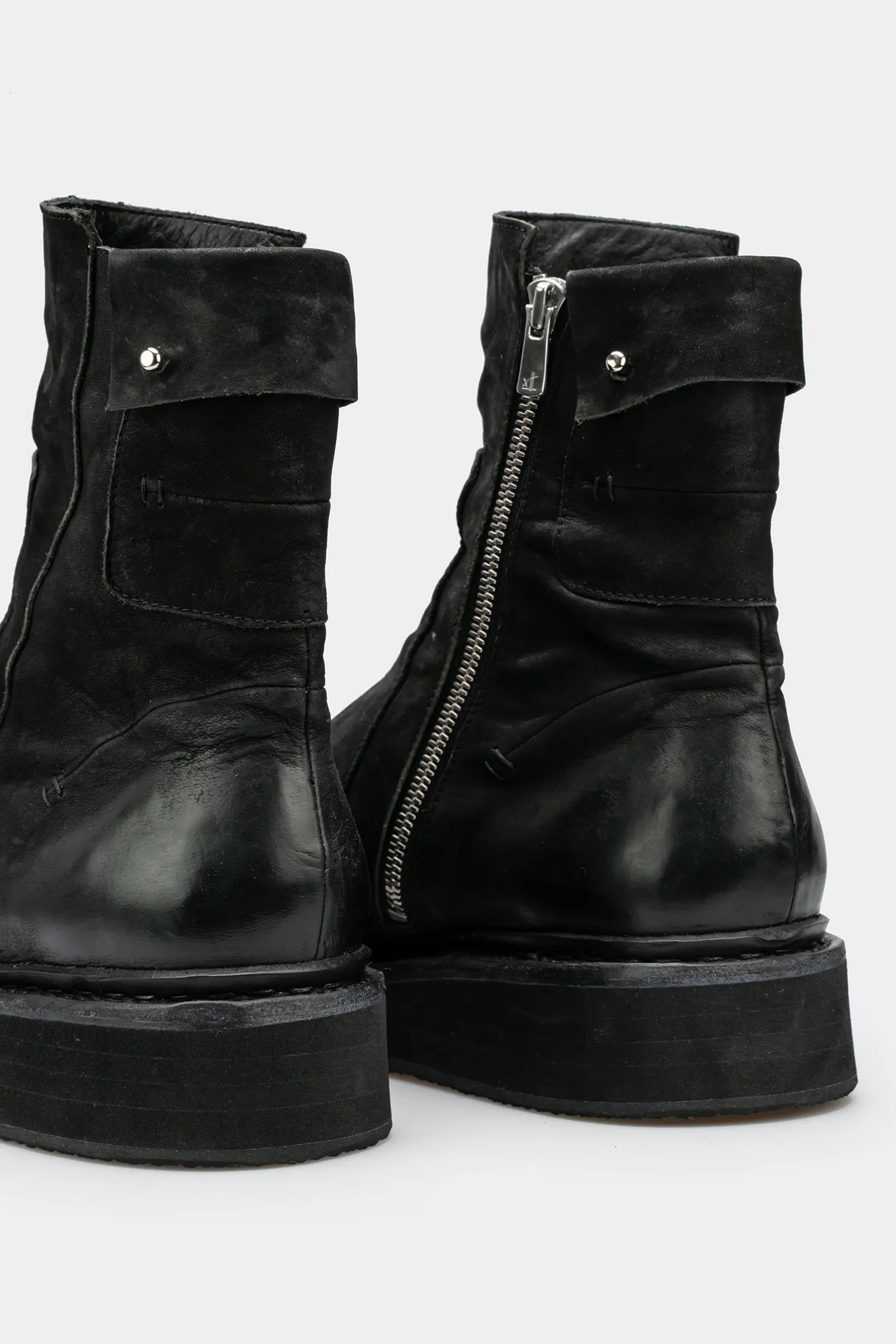 Side zip creeper boots