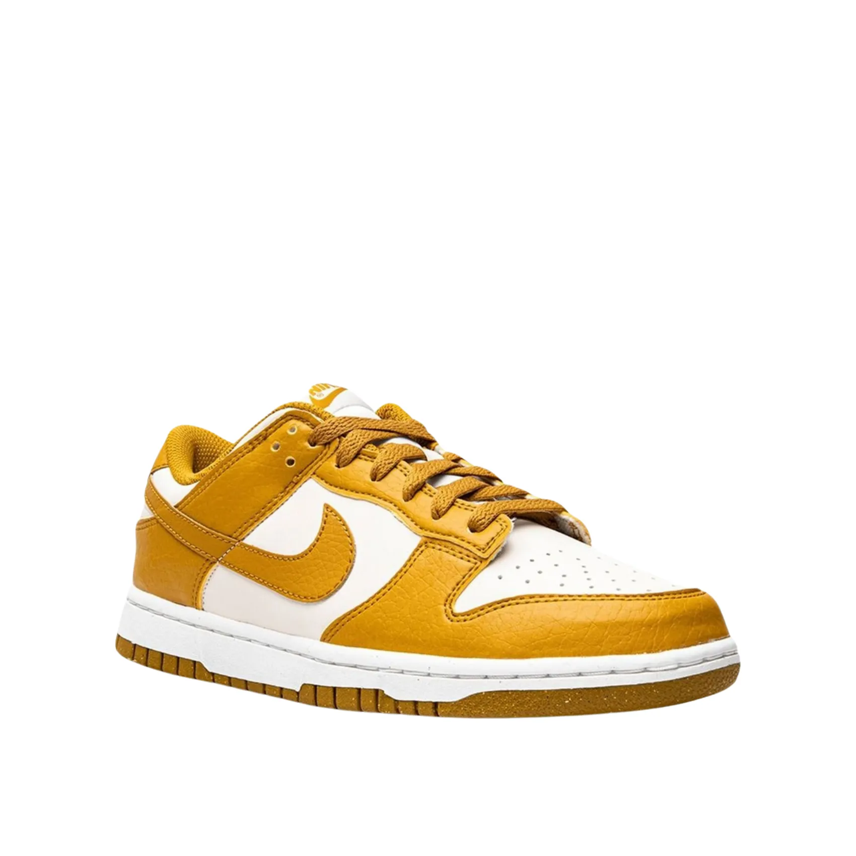 Sneakers W Nike Dunk Low Next Nature - Phantom/Gold Suede-White Volt